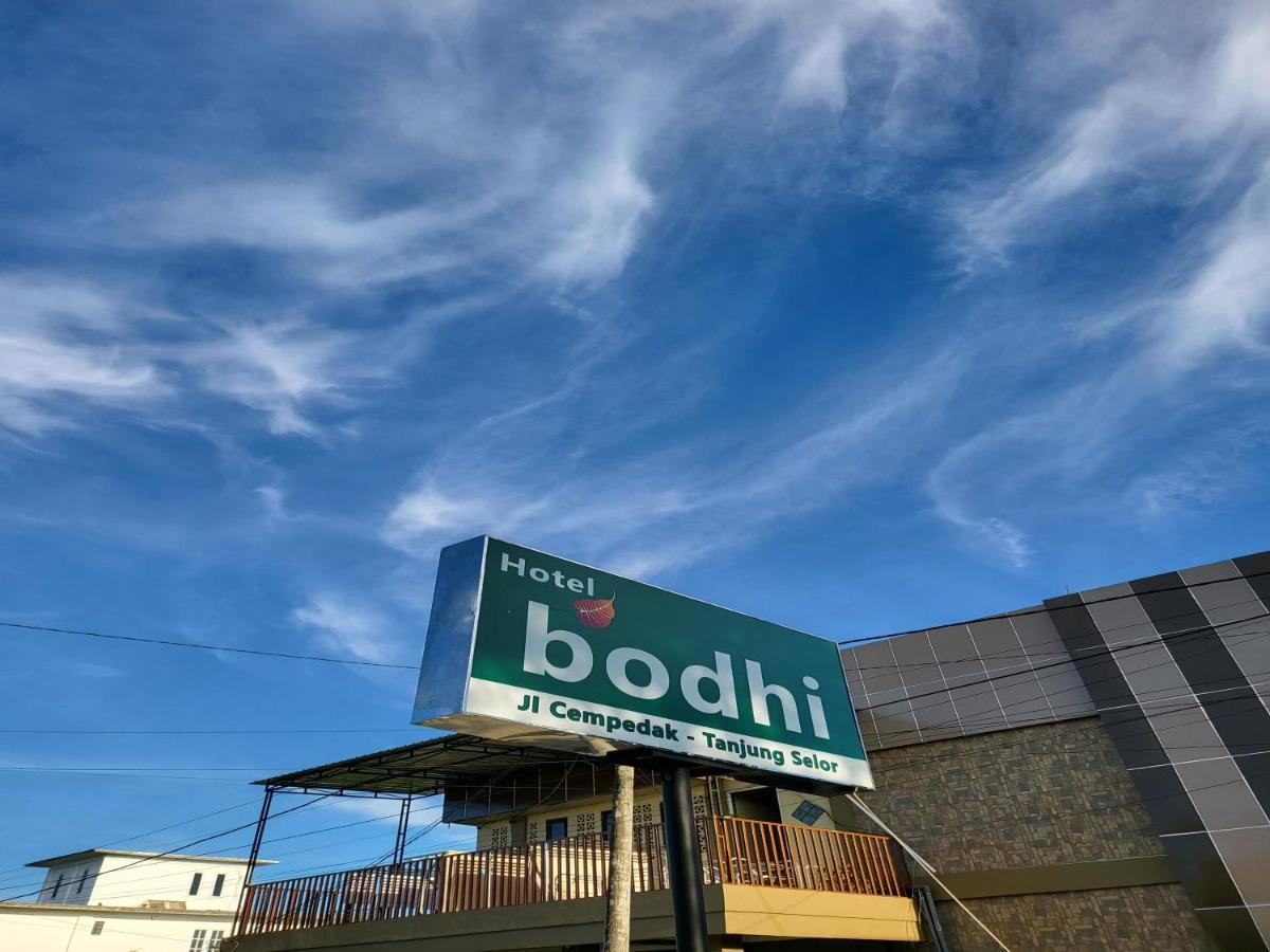 Hotel Bodhi Tanjung Selor Exterior foto
